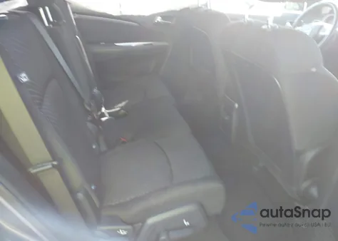 2016 Dodge Journey Sxt z USA, uszkodzony, nr VIN 3C4PDCBB5GT239270